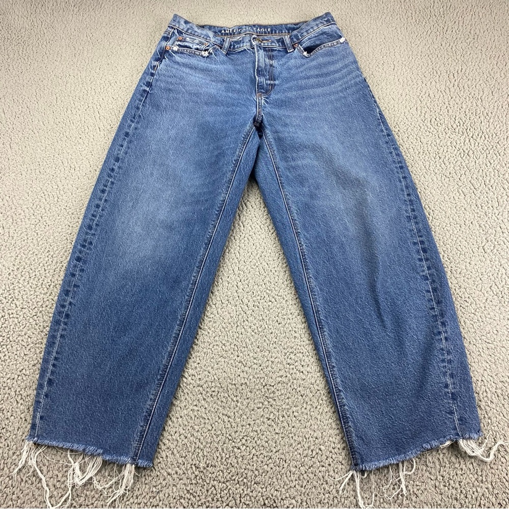 American Eagle Outfitters Blue Barrel Jeans